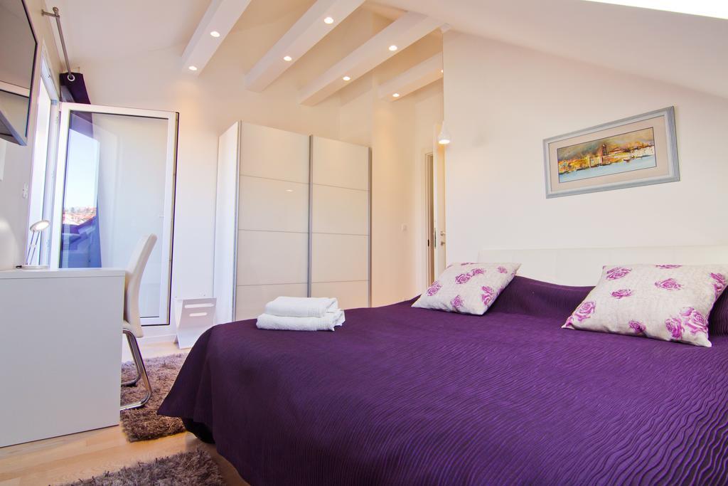 Laura Lux Suites Split Habitación foto
