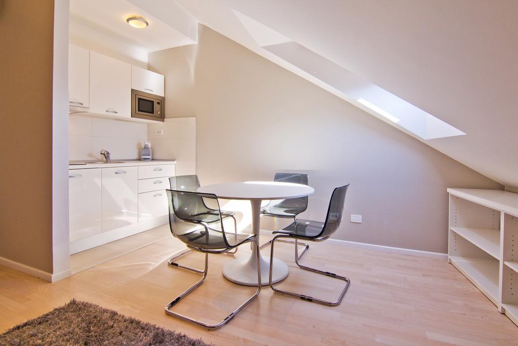 Laura Lux Suites Split Habitación foto