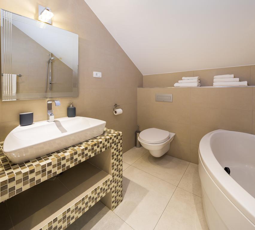 Laura Lux Suites Split Exterior foto